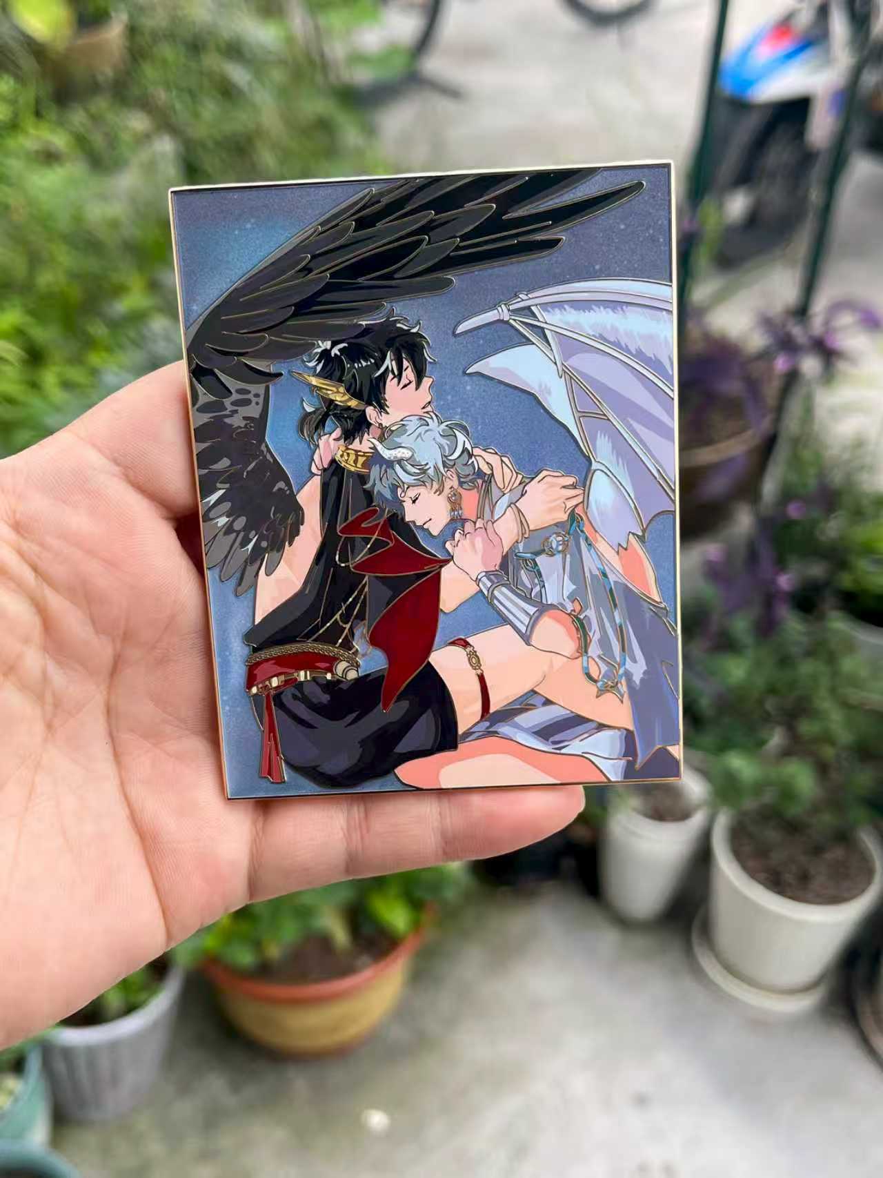 LINK CLICK “YEARNING” ENAMEL PIN
